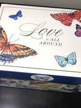 Load image into Gallery viewer, Butterfly Gift Set
